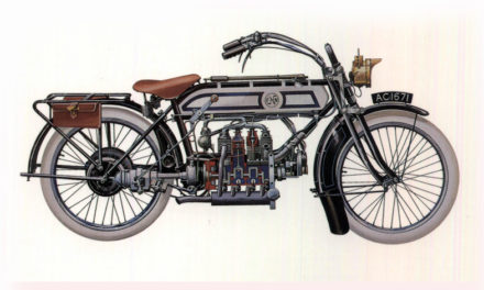 ¿Sabes qué marca introdujo por vez primera las motos de cuatro tiempos?