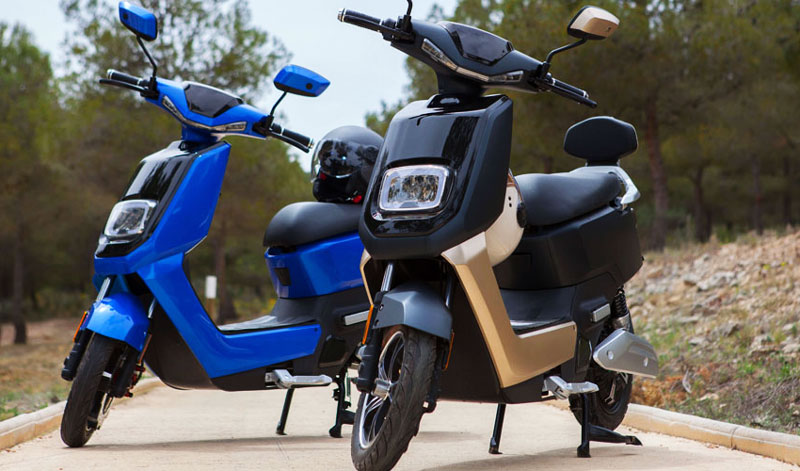 Descubre las ventajas de las motos eléctricas a bordo de una Next NX1