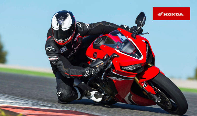 Honda acelera motores para hacer la presentación de su deportiva V4