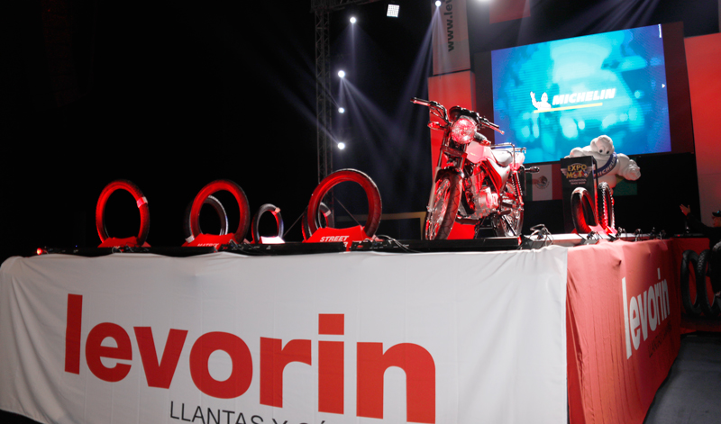 Michelin sigue ampliando sus horizontes tras presentar oficialmente a Levorin en Expo Moto