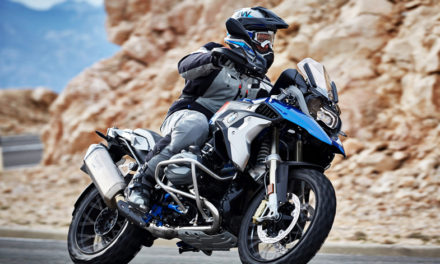 Al más puro estilo BMW: una moto híbrida  con dos o más motores eléctricos