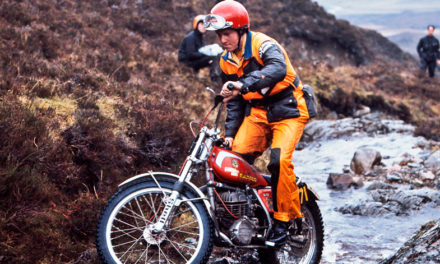 Martin Lampkin y su Bultaco del 73´ en el mundo del trial