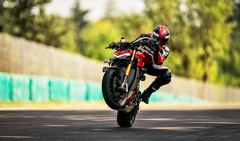 Nacida para la calle, pero excelente para un circuito, así es la Ducati Streetfigther V4/S 2020