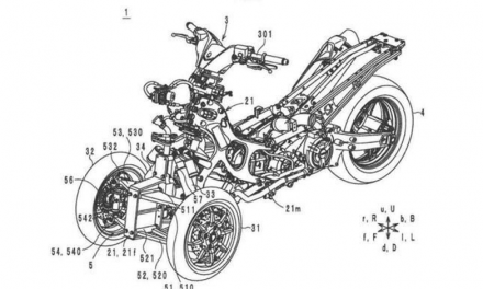 Tres ruedas para el T-Max de Yamaha