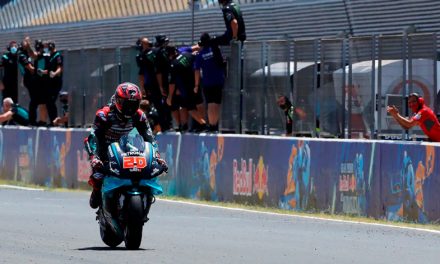 Fabio Quartararo de nueva cuenta en lo más alto del podio