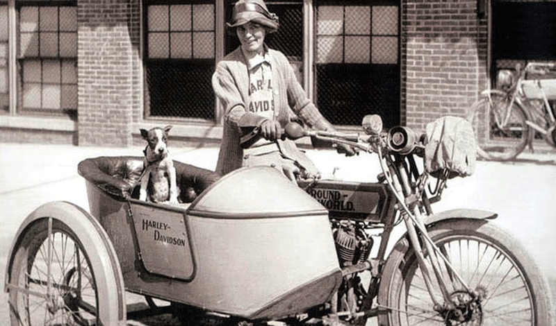 Della Crewe y su travesía como motociclista pionera