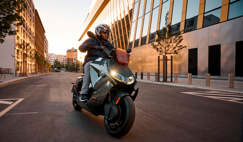 Nuevo BMW CE 04