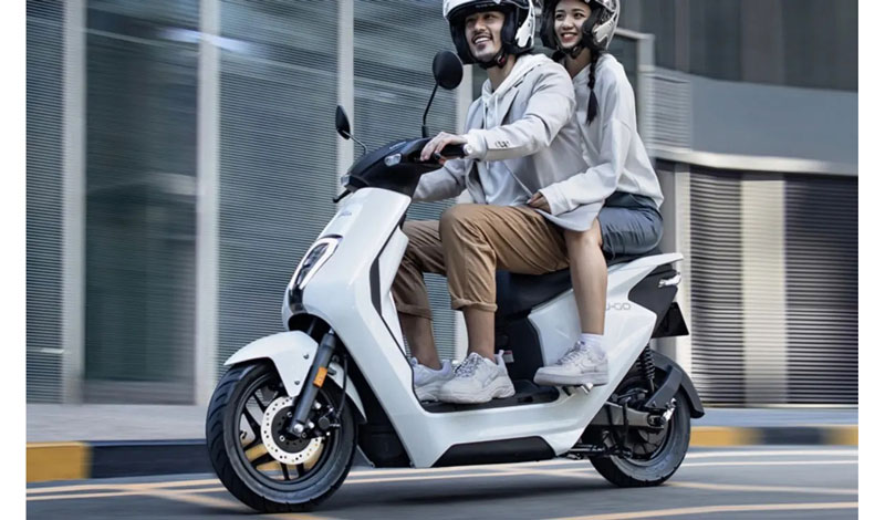 Firma Honda acuerdo para baterías intercambiables de motocicletas y vehículos eléctricos ligeros