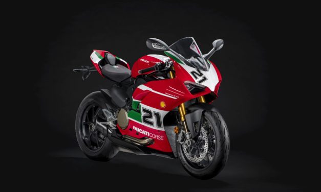 La Producción de la Panigale V2 Bayliss 1st Championship 20th Anniversary ha comenzado en Borgo Panigale