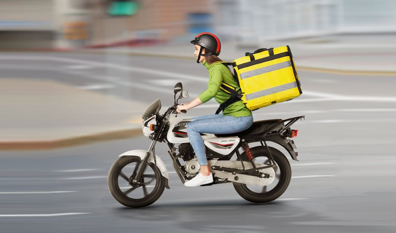 Recomendaciones para colocar la carga correctamente en tu moto