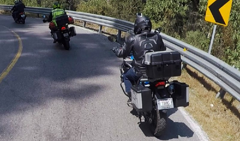 Beneficios de una moto contra otros vehículos