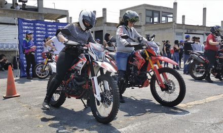 VENTO MOTORCYCLES celebra con una rodada el día internacional de la mujer 8M