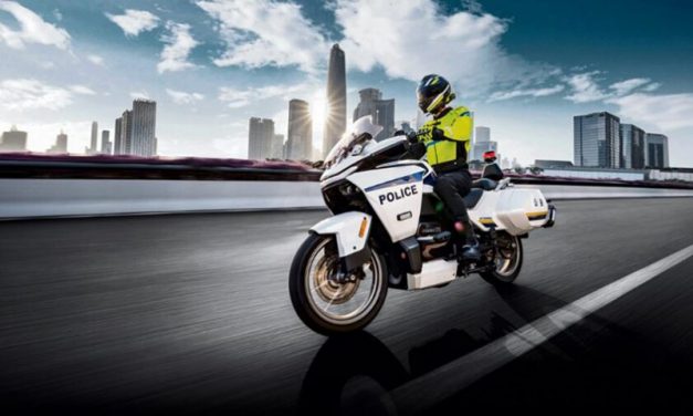 La GT eléctrica para la policía china, CF Moto 300GT-E