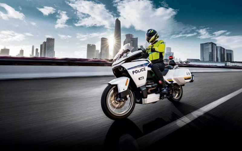 La GT eléctrica para la policía china, CF Moto 300GT-E