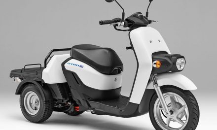Honda va por las motos eléctricas para el 2030