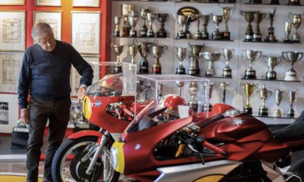 Giacomo Agostini, una estrella mundial de las carreras de motos y durante sus 14 años en el Campeonato del Mundo compitió al máximo