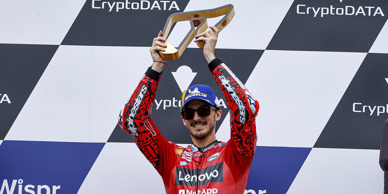 Francesco Bagnaia conquista su tercera victoria consecutiva del 2022 en el GP de Austria