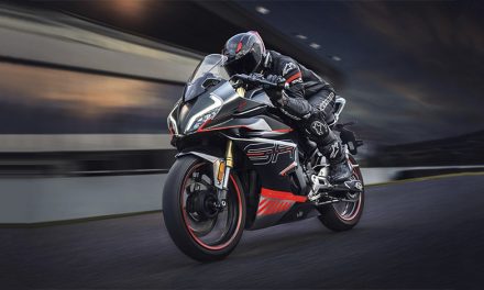 La 450SR de CFMOTO llega más potente que nunca