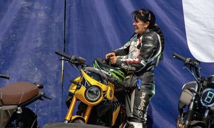 Claudia Galera, pionera en el motociclismo femenil mexicano