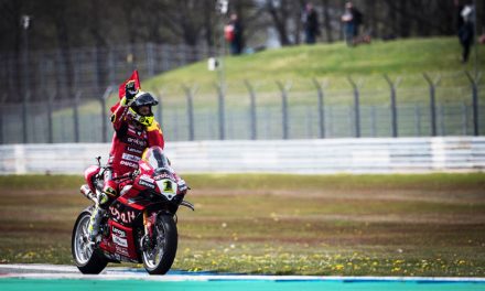 Triplete de Álvaro Bautista en Assen en el Campeonato Mundial de Superbikes