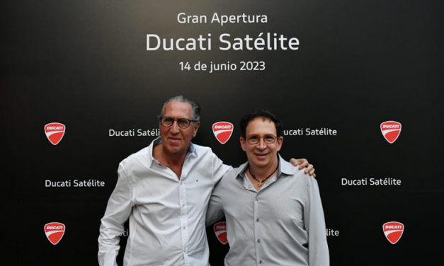 Gran inauguración Ducati Satélite