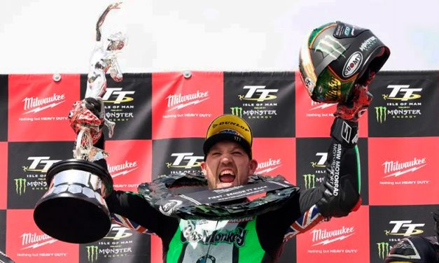 Peter Hickman, campeón del Tourist Trophy en la Isla de Man 2023