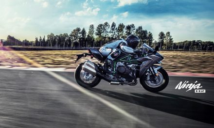Kawasaki Ninja H2, rendimiento puro en acción