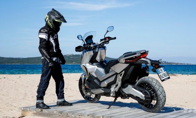 Ya viene la Honda X-ADV