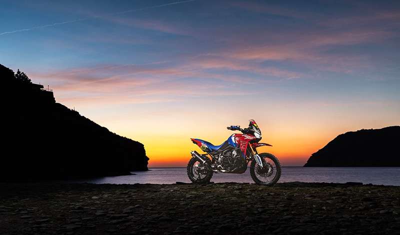 Honda Africa Twin 2024 KM38: Homenaje a la victoria en el Dakar