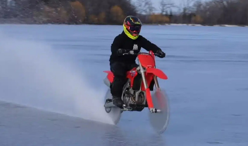 Conoce la innovación extrema, Honda CRF250R con Hojas de Sierra Industrial