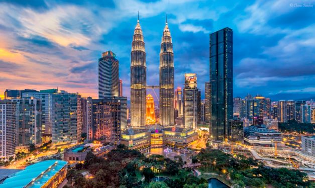Descubre Malasia, de las torres Petronas a las playas de langkawi