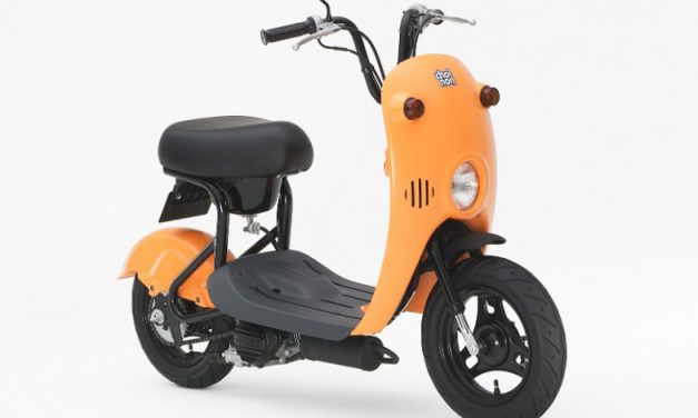 Suzuki presenta el e-Choinori: un scooter eléctrico sencillo y tecnológico