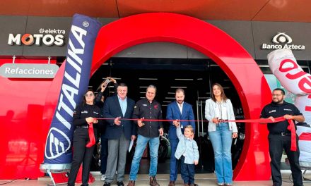 Gran apertura de Elektra Motos en Portal Centenario