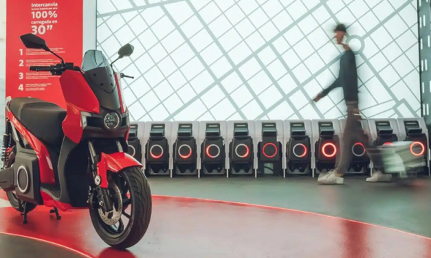 Moto eléctrica, ¿con o sin batería? Conoce la clave para una elección inteligente