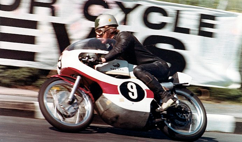 Bill Ivy: Un talento brillante del motociclismo británico