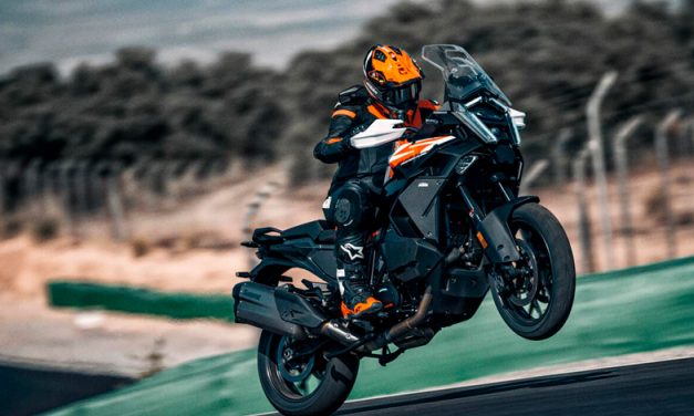 Llega la KTM 1390 Super Adventure S 2025: Potencia y tecnología en dos ruedas