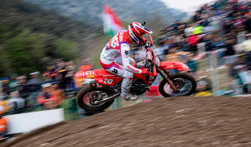 Victoria de Tim Gajser y Andrea Adamo en el MXGP de Trentino, Italia