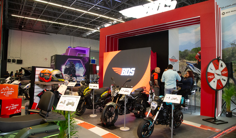 BDS brilla en Expo Moto GDL con innovación y pasión