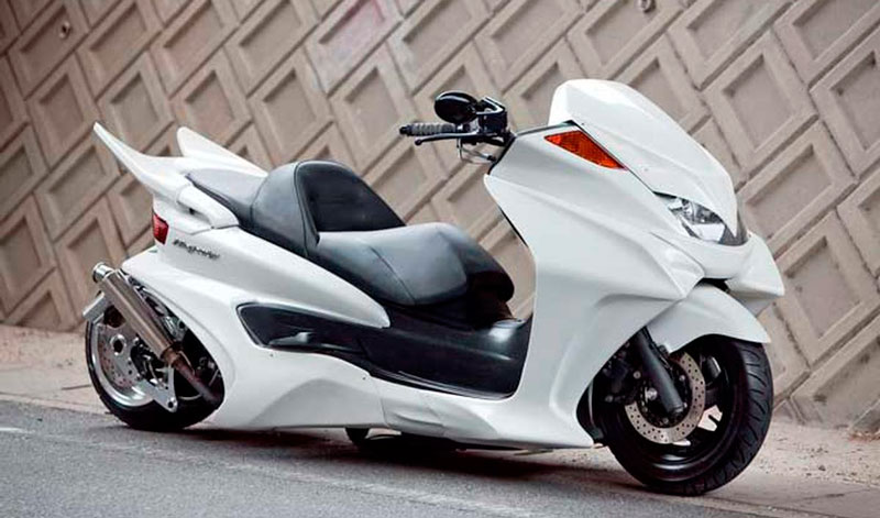 Yamaha Majesty Second House: El scooter japonés con más alerones que una MotoGP