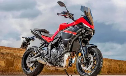 Yamaha Tracer 7 y Tracer 7 GT 2025: más confort y conectividad
