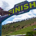 Jett Lawrence arrasa con un doblete y lidera el podio del Mundial de Motocross