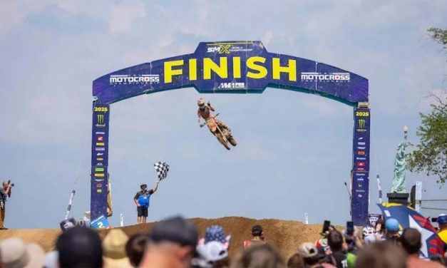 Jett Lawrence y Jo Shimoda brillan en el AMA Motocross; Jorge Prado lidera las vueltas y sigue creciendo