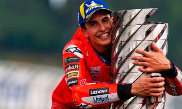 Marc Márquez se corona campeón de MotoGP faltando todavía 5 carreras: El rey regresa e iguala a Valentino Rossi